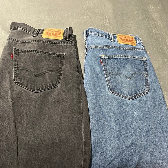 Levi's 550 Jeans Mens Size 42X32 Blue‎ Black Washed Denim Straight Leg Lot of 2 - Picture 1 of 13